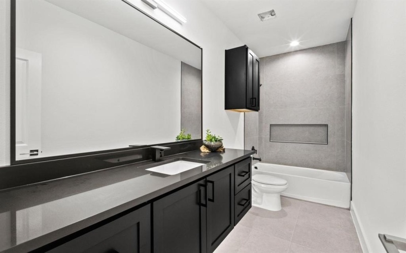 2503 Lawrence Street, Dallas, TX 75215, 3 Habitaciones Habitaciones , ,2 BañosBaños,Residential,En Venta,2503 Lawrence Street,20966122