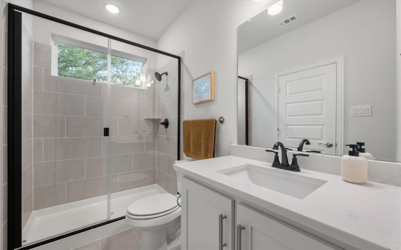 3603 High Drive, Grapevine, TX 76051, 4 Bedrooms Bedrooms, ,3 BathroomsBathrooms,Residential,For Sale,3603 High Drive,20966195