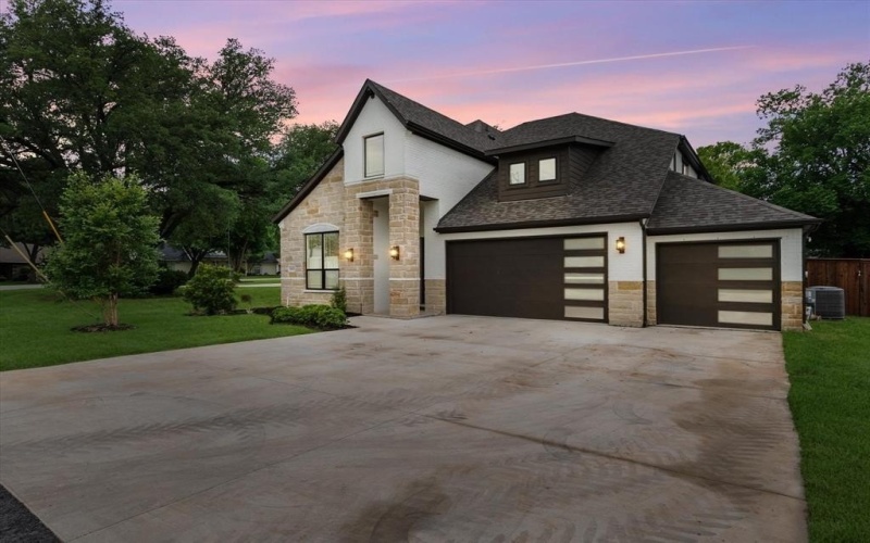 3603 High Drive, Grapevine, TX 76051, 4 Bedrooms Bedrooms, ,3 BathroomsBathrooms,Residential,For Sale,3603 High Drive,20966195