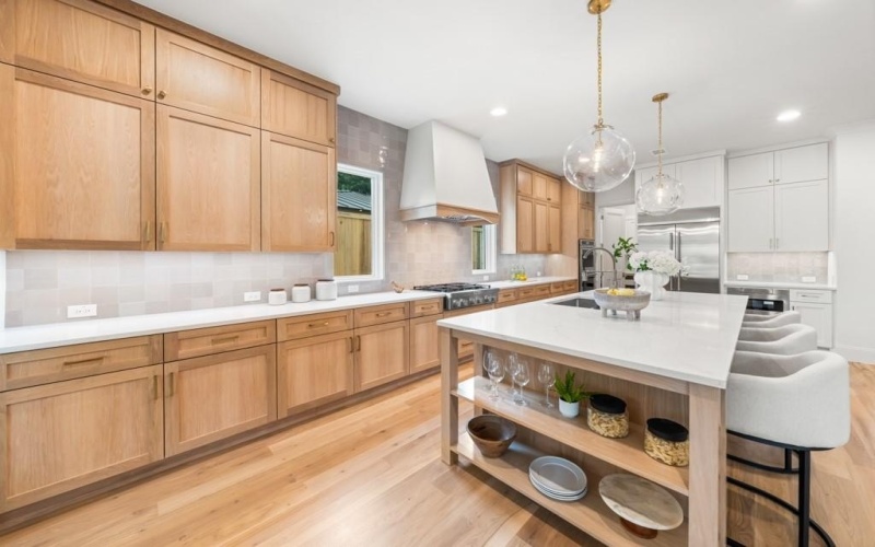 7330 Lehigh Drive, Dallas, TX 75214, 4 Bedrooms Bedrooms, ,5 BathroomsBathrooms,Residential,For Sale,7330 Lehigh Drive,20966483