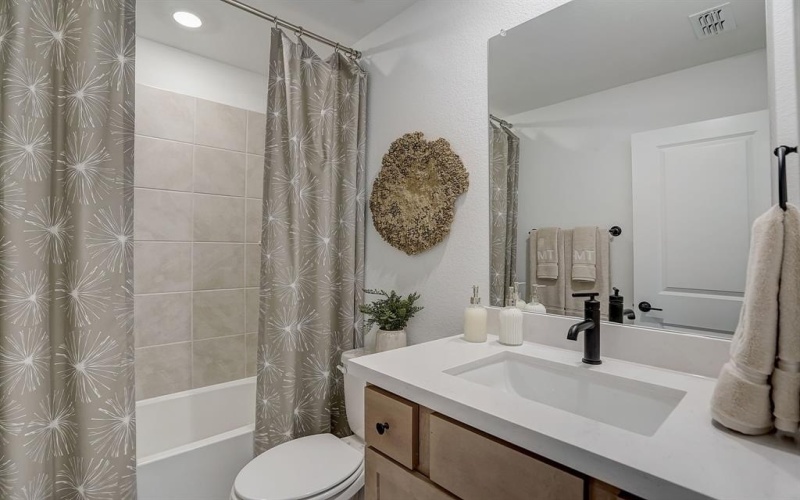 2209 Portsmouth Drive, McKinney, TX 75071, 5 Bedrooms Bedrooms, ,5 BathroomsBathrooms,Residential,For Sale,2209 Portsmouth Drive,20967237