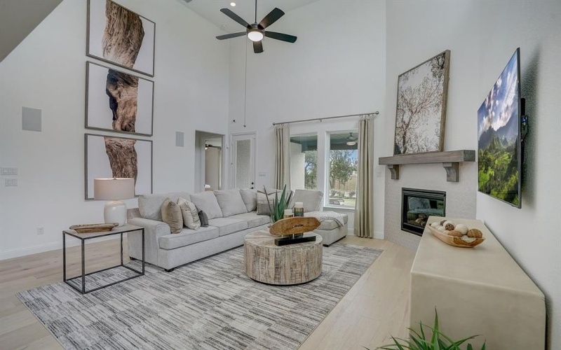 2209 Portsmouth Drive, McKinney, TX 75071, 5 Bedrooms Bedrooms, ,5 BathroomsBathrooms,Residential,For Sale,2209 Portsmouth Drive,20967237