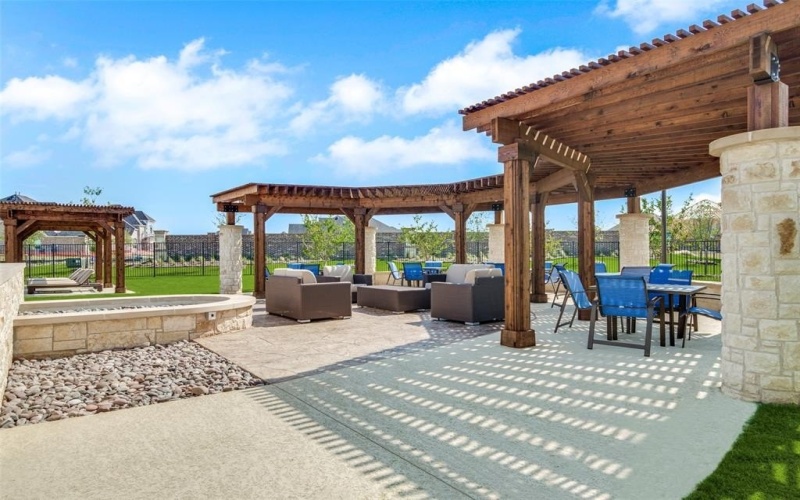 2209 Portsmouth Drive, McKinney, TX 75071, 5 Bedrooms Bedrooms, ,5 BathroomsBathrooms,Residential,For Sale,2209 Portsmouth Drive,20967237