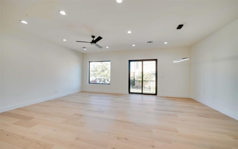 1905 Caddo Street, Dallas, TX 75206, 3 Bedrooms Bedrooms, ,3 BathroomsBathrooms,Residential Lease,For Rent,1905 Caddo Street,20967326