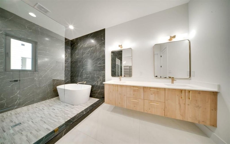 1905 Caddo Street, Dallas, TX 75206, 3 Bedrooms Bedrooms, ,3 BathroomsBathrooms,Residential Lease,For Rent,1905 Caddo Street,20967326