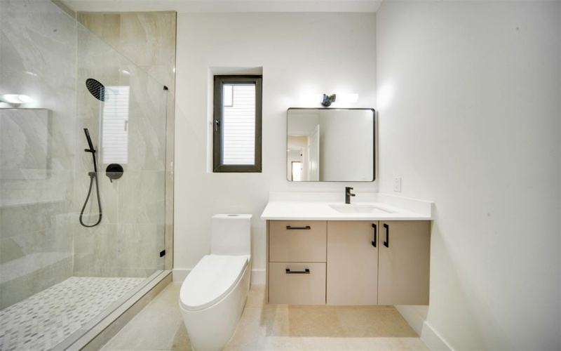 1905 Caddo Street, Dallas, TX 75206, 3 Bedrooms Bedrooms, ,3 BathroomsBathrooms,Residential Lease,For Rent,1905 Caddo Street,20967326