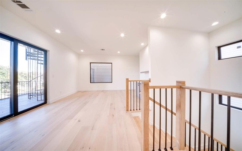 1905 Caddo Street, Dallas, TX 75206, 3 Bedrooms Bedrooms, ,3 BathroomsBathrooms,Residential Lease,For Rent,1905 Caddo Street,20967326