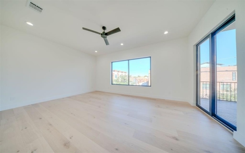 1905 Caddo Street, Dallas, TX 75206, 3 Bedrooms Bedrooms, ,3 BathroomsBathrooms,Residential Lease,For Rent,1905 Caddo Street,20967326