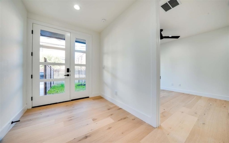 1905 Caddo Street, Dallas, TX 75206, 3 Bedrooms Bedrooms, ,3 BathroomsBathrooms,Residential Lease,For Rent,1905 Caddo Street,20967326