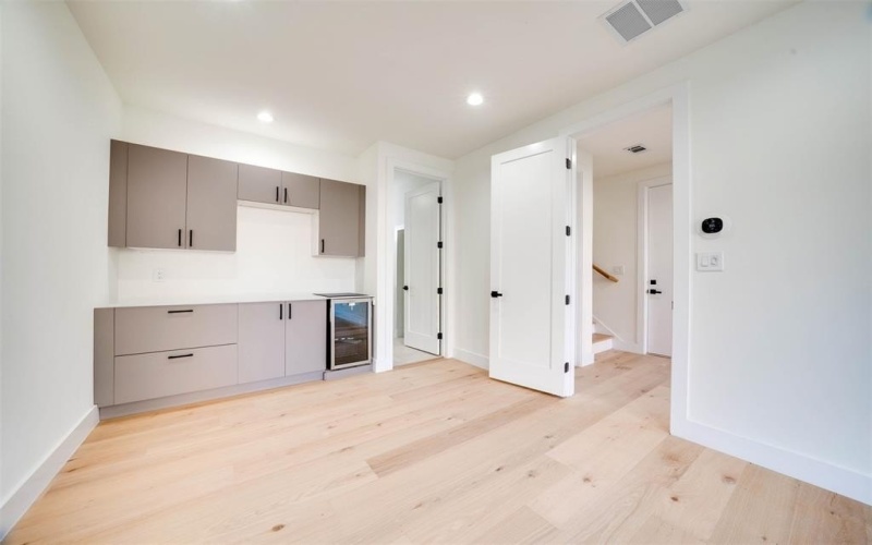 1905 Caddo Street, Dallas, TX 75206, 3 Bedrooms Bedrooms, ,3 BathroomsBathrooms,Residential Lease,For Rent,1905 Caddo Street,20967326