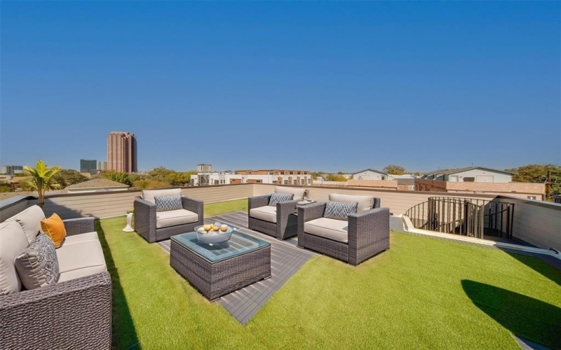1905 Caddo Street, Dallas, TX 75206, 3 Bedrooms Bedrooms, ,3 BathroomsBathrooms,Residential Lease,For Rent,1905 Caddo Street,20967326
