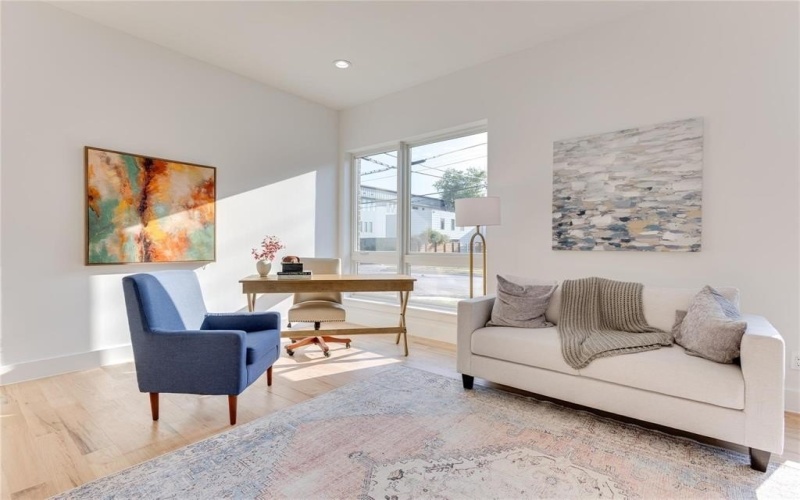 2336 N Carroll Avenue, Dallas, TX 75204, 4 Bedrooms Bedrooms, ,3 BathroomsBathrooms,Residential Lease,For Rent,2336 N Carroll Avenue,20967351