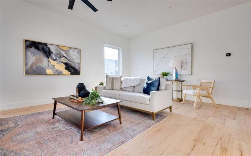 2336 N Carroll Avenue, Dallas, TX 75204, 4 Bedrooms Bedrooms, ,3 BathroomsBathrooms,Residential Lease,For Rent,2336 N Carroll Avenue,20967351