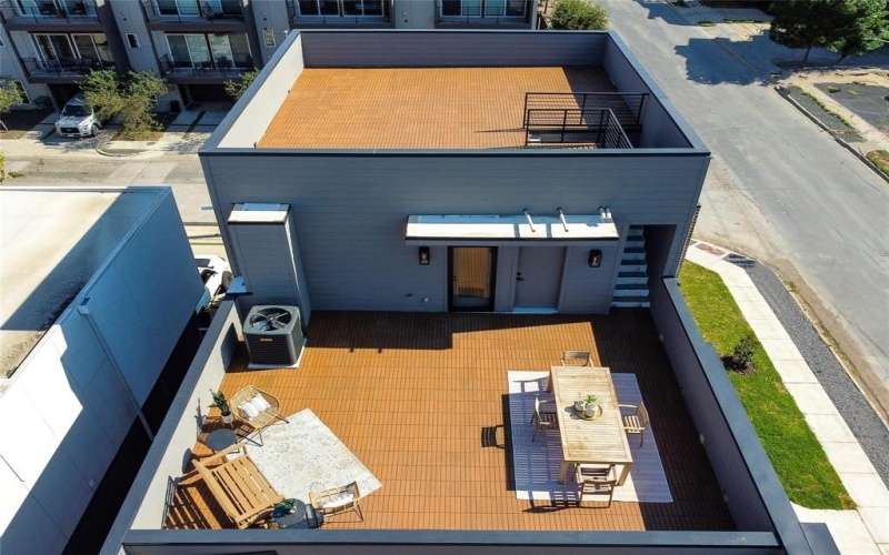 2336 N Carroll Avenue, Dallas, TX 75204, 4 Bedrooms Bedrooms, ,3 BathroomsBathrooms,Residential Lease,For Rent,2336 N Carroll Avenue,20967351