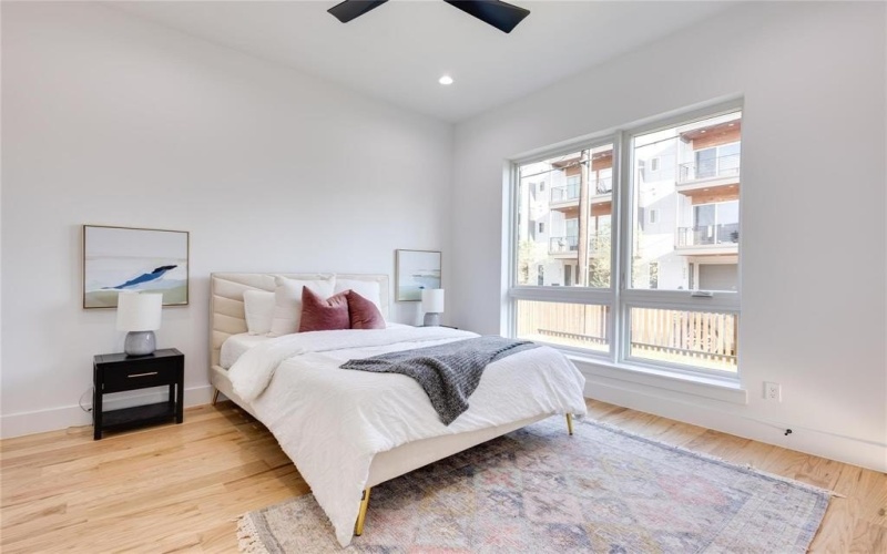 2336 N Carroll Avenue, Dallas, TX 75204, 4 Bedrooms Bedrooms, ,3 BathroomsBathrooms,Residential Lease,For Rent,2336 N Carroll Avenue,20967351