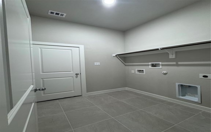 400 Stone Hollow Drive, Ferris, TX 75125, 4 Bedrooms Bedrooms, ,2 BathroomsBathrooms,Residential Lease,For Rent,400 Stone Hollow Drive,20967692