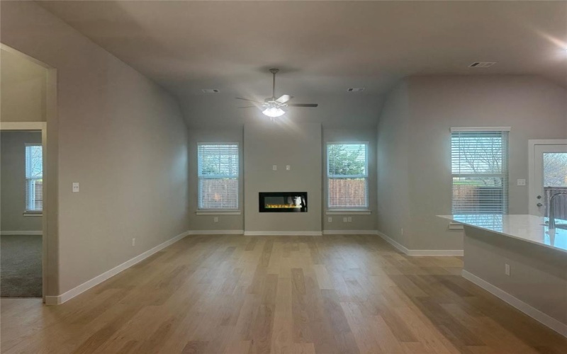 400 Stone Hollow Drive, Ferris, TX 75125, 4 Bedrooms Bedrooms, ,2 BathroomsBathrooms,Residential Lease,For Rent,400 Stone Hollow Drive,20967692