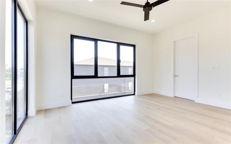 4206 Cabell Drive, Dallas, TX 75204, 18 Bedrooms Bedrooms, ,13 BathroomsBathrooms,Residential,For Sale,4206 Cabell Drive,20967789