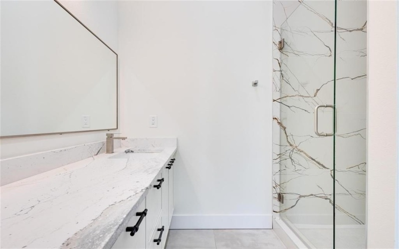 4206 Cabell Drive, Dallas, TX 75204, 18 Bedrooms Bedrooms, ,13 BathroomsBathrooms,Residential,For Sale,4206 Cabell Drive,20967789