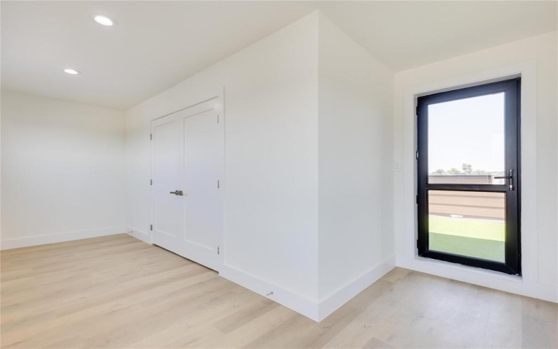 4206 Cabell Drive, Dallas, TX 75204, 18 Bedrooms Bedrooms, ,13 BathroomsBathrooms,Residential,For Sale,4206 Cabell Drive,20967789