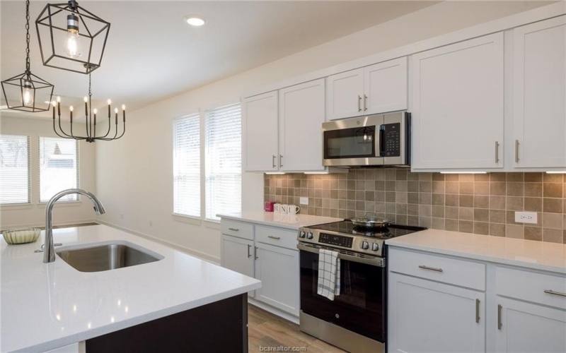 2784 Messenger Way, Bryan, TX 77803, 4 Bedrooms Bedrooms, ,2 BathroomsBathrooms,Residential,For Sale,2784 Messenger Way,25005564