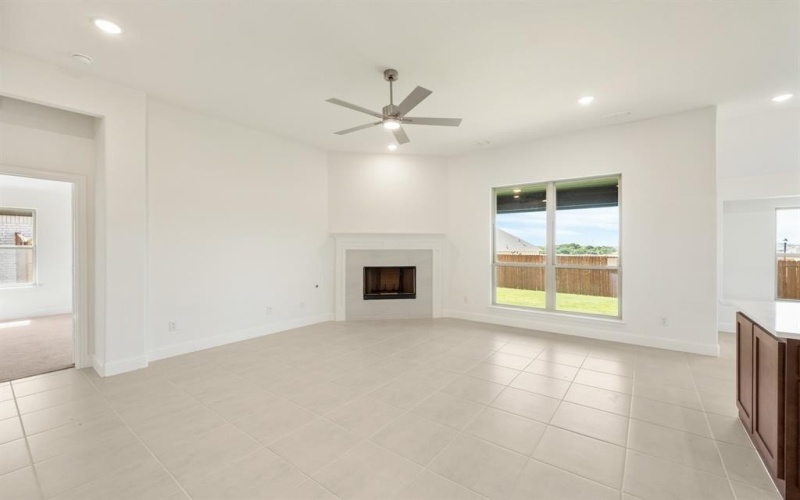 1128 Birchwood Drive, Crowley, TX 76036, 4 Bedrooms Bedrooms, ,3 BathroomsBathrooms,Residential,For Sale,1128 Birchwood Drive,20968162