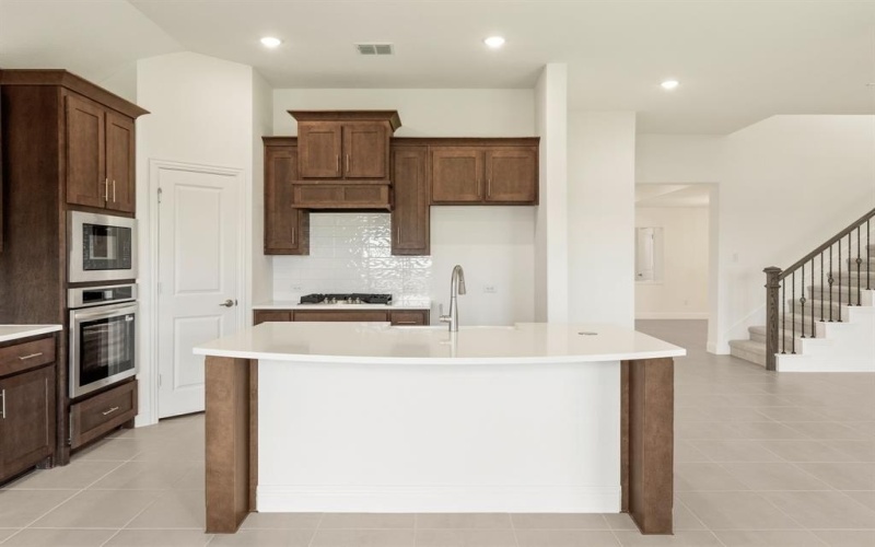 1128 Birchwood Drive, Crowley, TX 76036, 4 Bedrooms Bedrooms, ,3 BathroomsBathrooms,Residential,For Sale,1128 Birchwood Drive,20968162