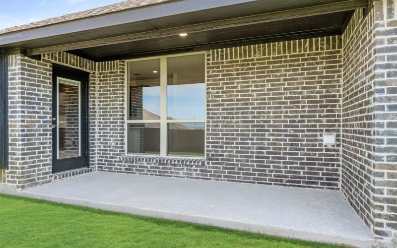 1128 Birchwood Drive, Crowley, TX 76036, 4 Bedrooms Bedrooms, ,3 BathroomsBathrooms,Residential,For Sale,1128 Birchwood Drive,20968162