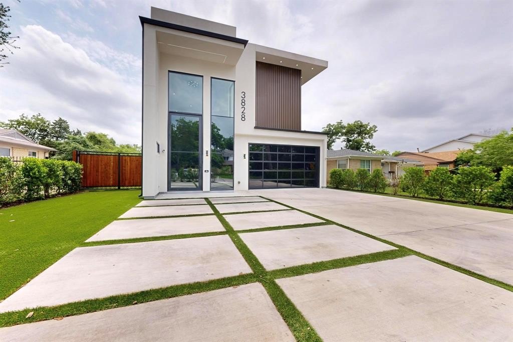 3828 Eaton Drive, Dallas, TX 75220, 5 Bedrooms Bedrooms, ,5 BathroomsBathrooms,Residential,For Sale,3828 Eaton Drive,20968224