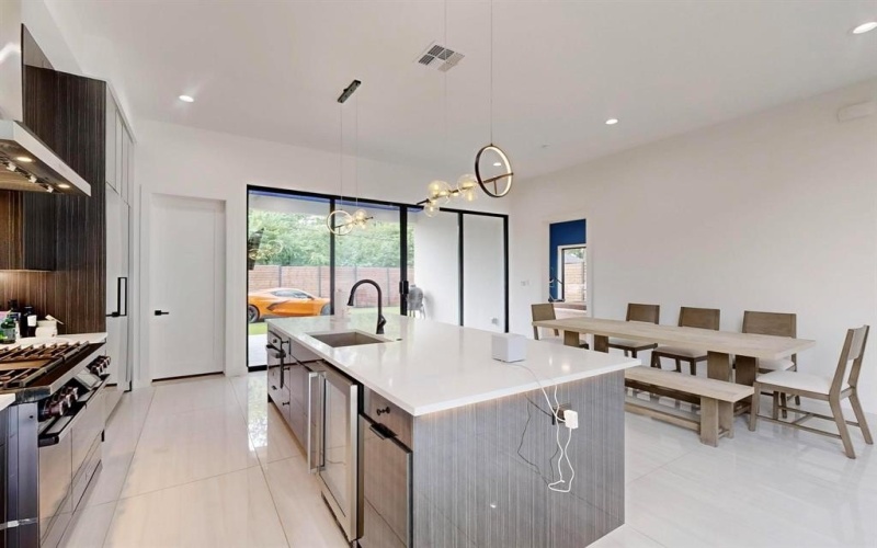 3828 Eaton Drive, Dallas, TX 75220, 5 Bedrooms Bedrooms, ,5 BathroomsBathrooms,Residential,For Sale,3828 Eaton Drive,20968224