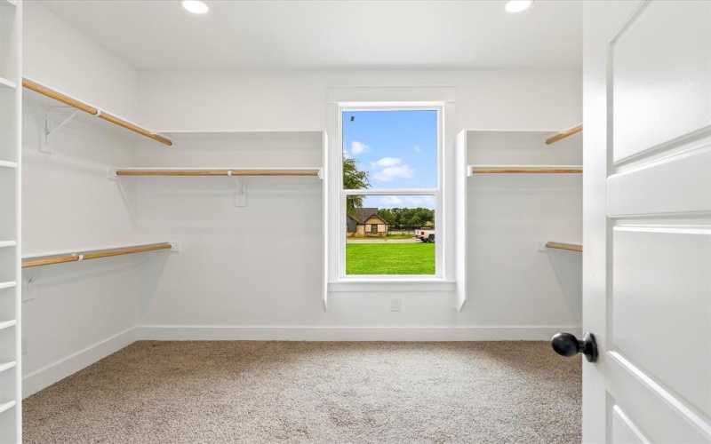 4008 Highland Pond Court, Weatherford, TX 76087, 4 Bedrooms Bedrooms, ,2 BathroomsBathrooms,Residential,For Sale,4008 Highland Pond Court,20968280