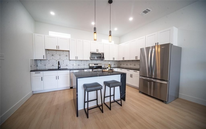 2804 Weisenberger Street #237, Fort Worth, TX 76107, 2 Habitaciones Habitaciones , ,2 BañosBaños,Residential Lease,En Alquiler,2804 Weisenberger Street,20968282