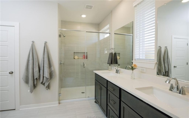 2778 Messenger Way, Bryan, TX 77803, 3 Bedrooms Bedrooms, ,2 BathroomsBathrooms,Residential,For Sale,2778 Messenger Way,25005596