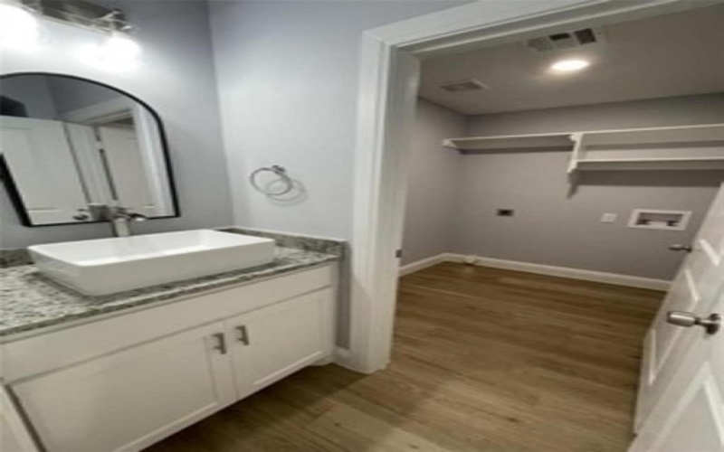 532 E Murray Street, Denison, TX 75021, 3 Bedrooms Bedrooms, ,2 BathroomsBathrooms,Residential Lease,For Rent,532 E Murray Street,20968496