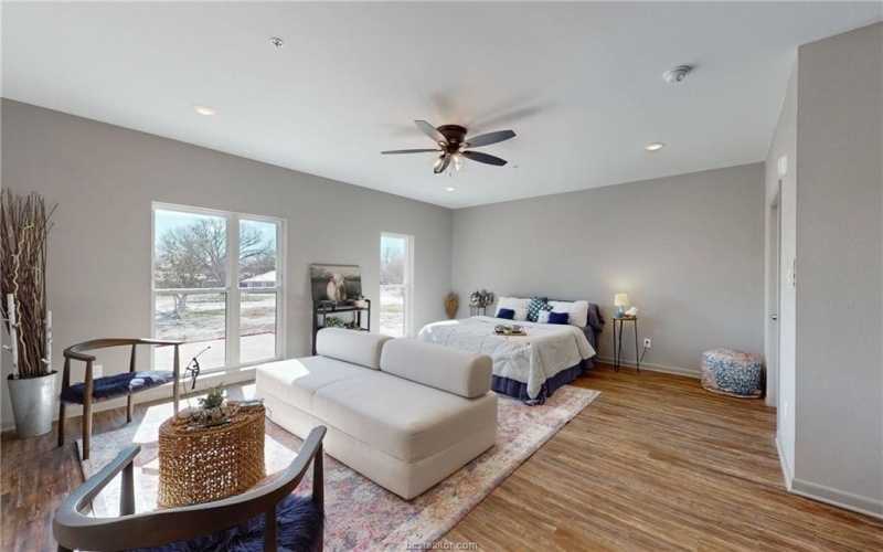 101 West 33rd Street #202, Bryan, TX 77803, 1 Dormitorio Habitaciones , ,1 BañoBaños,Residential Lease,En Alquiler,101 West 33rd Street,25005625