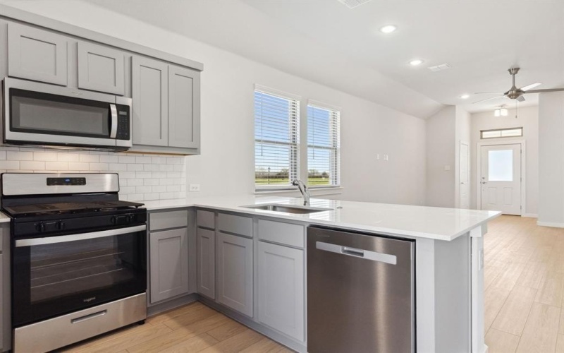 913 Hazel Drive, Lavon, TX 75166, 3 Bedrooms Bedrooms, ,2 BathroomsBathrooms,Residential,For Sale,913 Hazel Drive,20968098