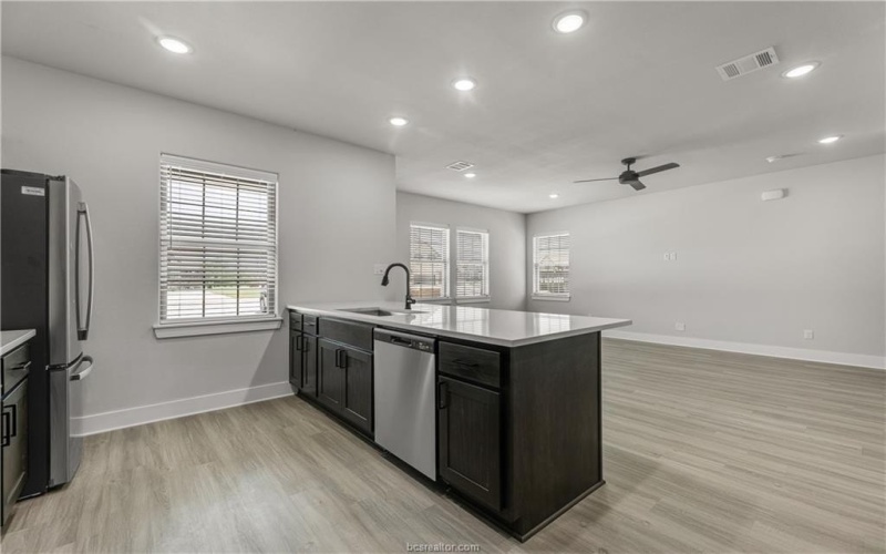 3019 Marvel Court, College Station, TX 77845, 4 Habitaciones Habitaciones , ,5 BañosBaños,Residential Lease,En Alquiler,3019 Marvel Court,25003534
