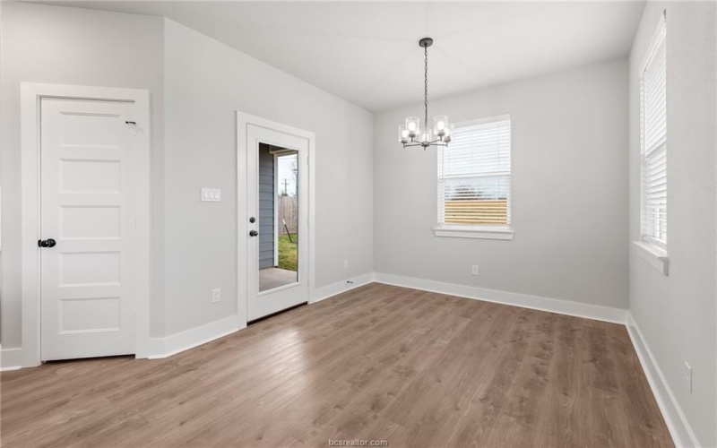 913 Fork Court, College Station, TX 77845, 4 Habitaciones Habitaciones , ,2 BañosBaños,Residential,En Venta,913 Fork Court,25006870