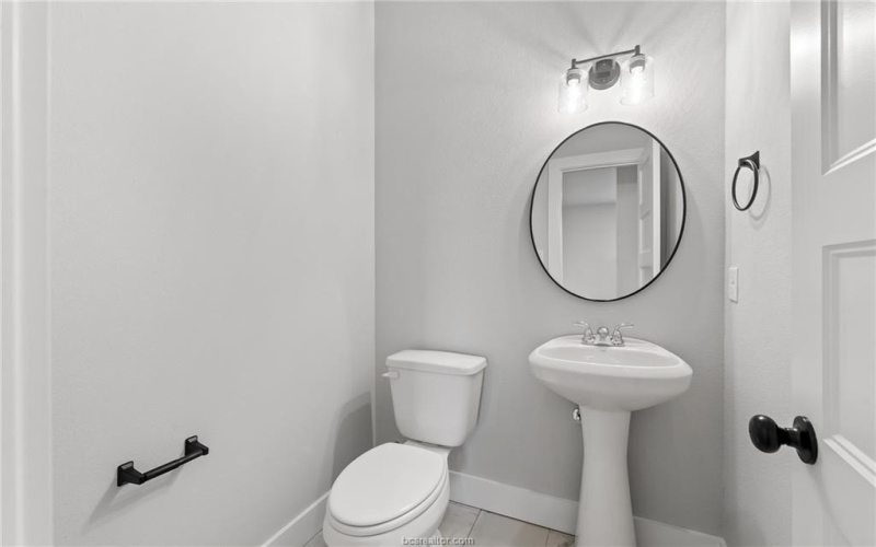 913 Fork Court, College Station, TX 77845, 4 Habitaciones Habitaciones , ,2 BañosBaños,Residential,En Venta,913 Fork Court,25006870