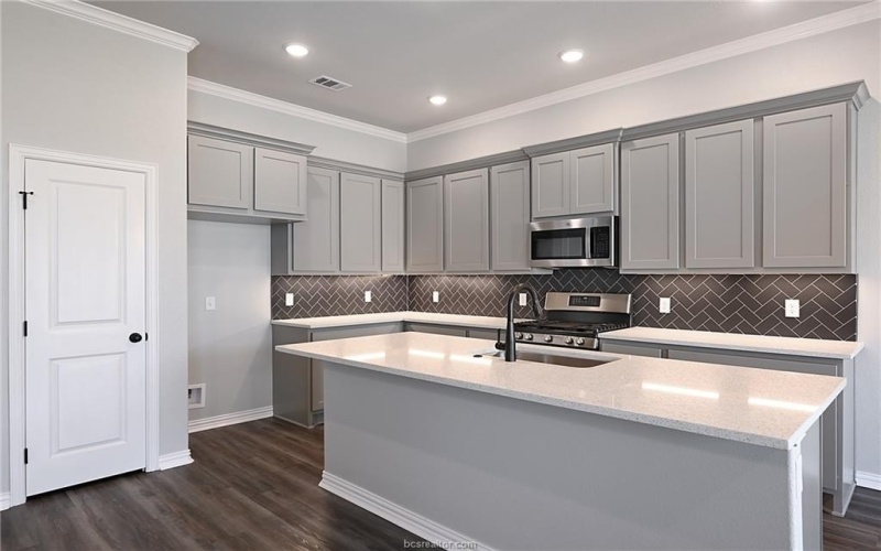 6308 Raleigh, College Station, TX 77845, 4 Habitaciones Habitaciones , ,3 BañosBaños,Residential,En Venta,6308 Raleigh,25006905