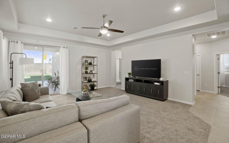 717 Paseo De La Reina Street, Horizon City, TX 79928, 3 Bedrooms Bedrooms, ,2 BathroomsBathrooms,Residential,For Sale,717 Paseo De La Reina Street,924528