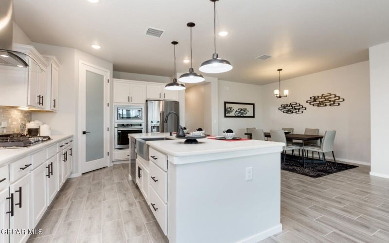 728 Paseo De La Reina Street, Horizon City, TX 79928, 4 Bedrooms Bedrooms, ,2 BathroomsBathrooms,Residential,For Sale,728 Paseo De La Reina Street,924531