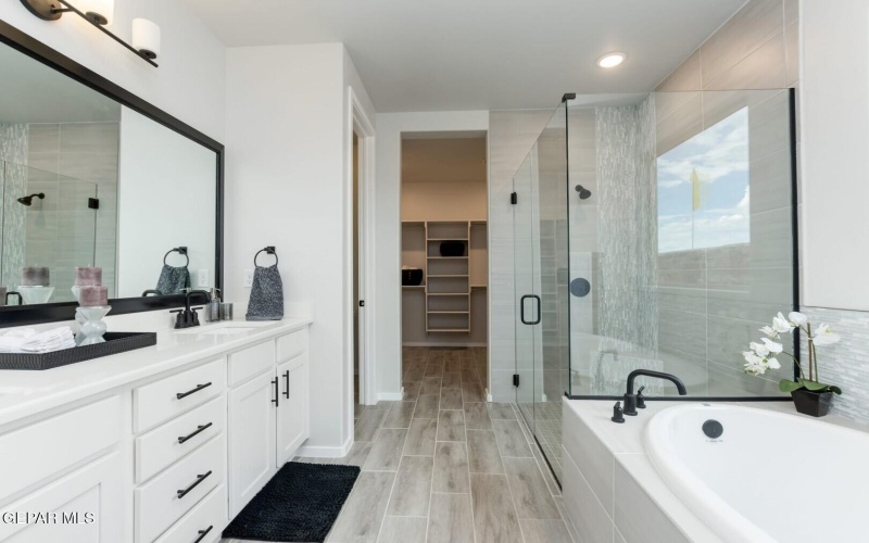 728 Paseo De La Reina Street, Horizon City, TX 79928, 4 Bedrooms Bedrooms, ,2 BathroomsBathrooms,Residential,For Sale,728 Paseo De La Reina Street,924531