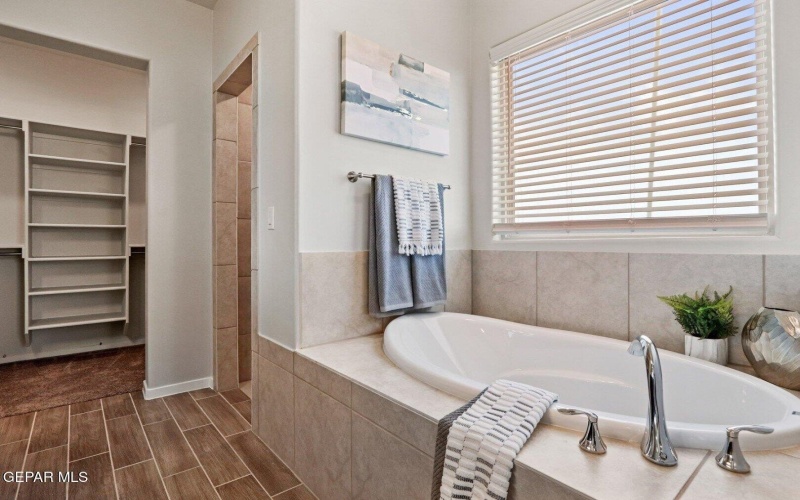 13017 Pontesbury Drive, El Paso, TX 79928, 3 Bedrooms Bedrooms, ,2 BathroomsBathrooms,Residential,For Sale,13017 Pontesbury Drive,924552