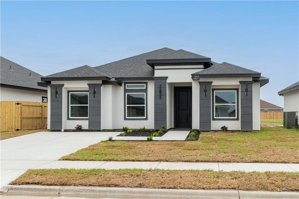 660 Tamarindo Lane, Brownsville, TX 78521, 4 Habitaciones Habitaciones , ,2 BañosBaños,Residential,En Venta,660 Tamarindo Lane,473547