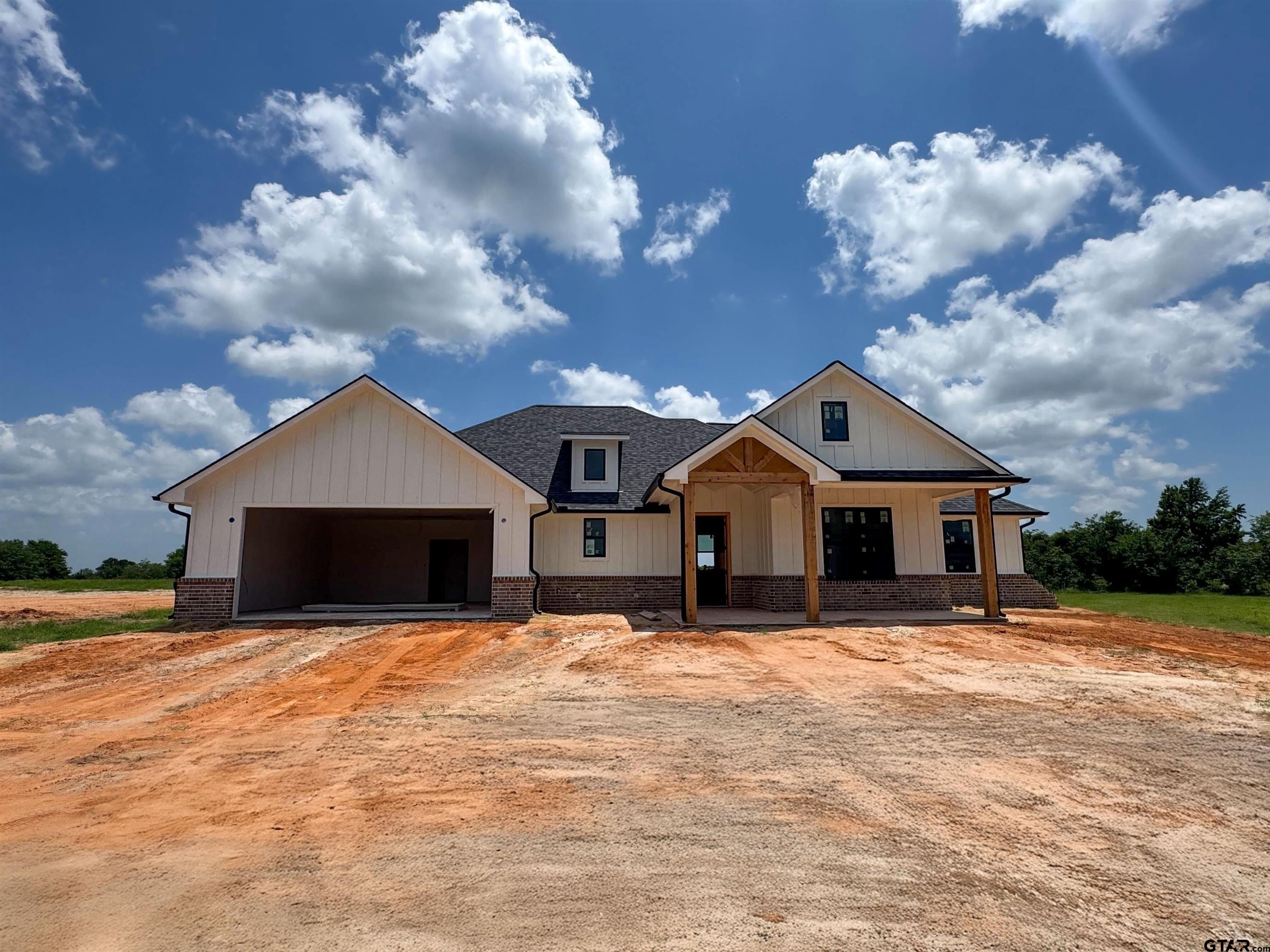 15662 County Road 436, Lindale, TX 75771, 4 Bedrooms Bedrooms, ,2 BathroomsBathrooms,Residential,For Sale,15662 County Road 436,25009026