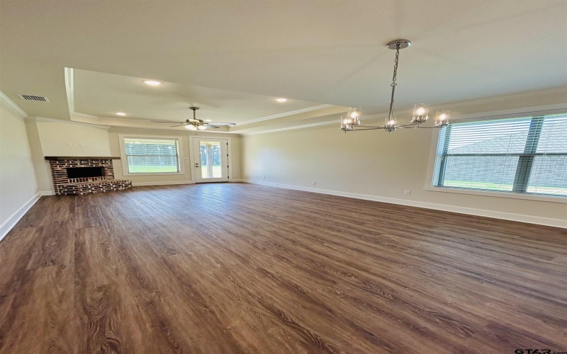 15033 High Country Acres Ln, Tyler, TX 75706, 3 Bedrooms Bedrooms, ,2 BathroomsBathrooms,Residential,For Sale,15033 High Country Acres Ln,25009038