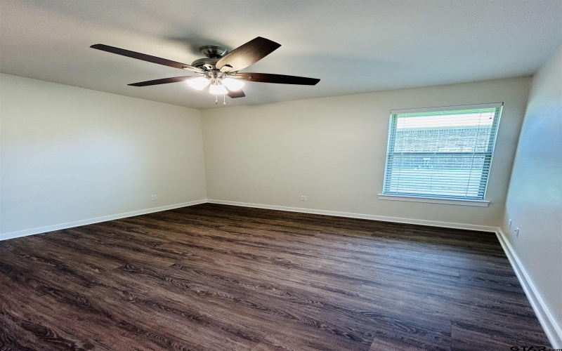15033 High Country Acres Ln, Tyler, TX 75706, 3 Bedrooms Bedrooms, ,2 BathroomsBathrooms,Residential,For Sale,15033 High Country Acres Ln,25009038