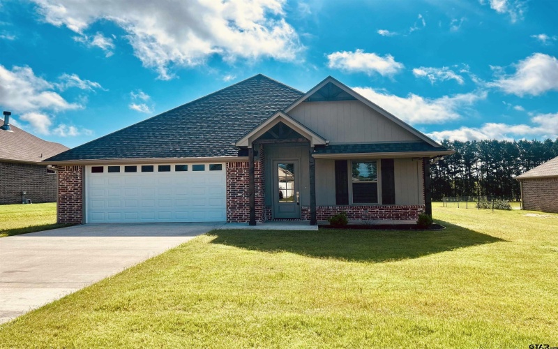 15033 High Country Acres Ln, Tyler, TX 75706, 3 Bedrooms Bedrooms, ,2 BathroomsBathrooms,Residential,For Sale,15033 High Country Acres Ln,25009038