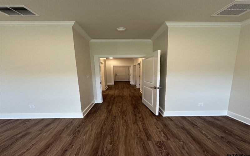 15033 High Country Acres Ln, Tyler, TX 75706, 3 Bedrooms Bedrooms, ,2 BathroomsBathrooms,Residential,For Sale,15033 High Country Acres Ln,25009038